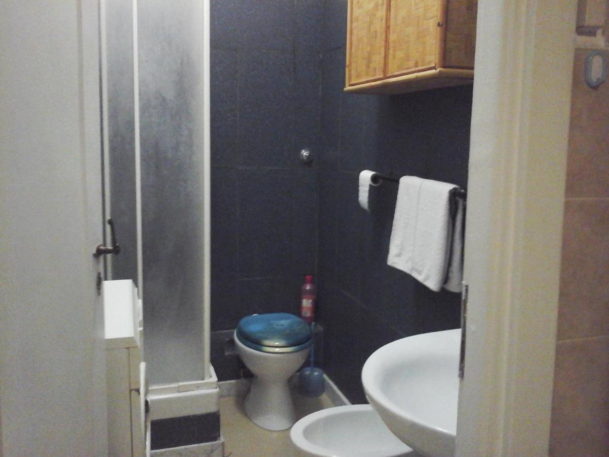 B&B Near Metro' Central Line - Only Wc In The Rooms 15 Minutes To Termini Station 20 To Spagna Square - In The Night Bus Рим Экстерьер фото